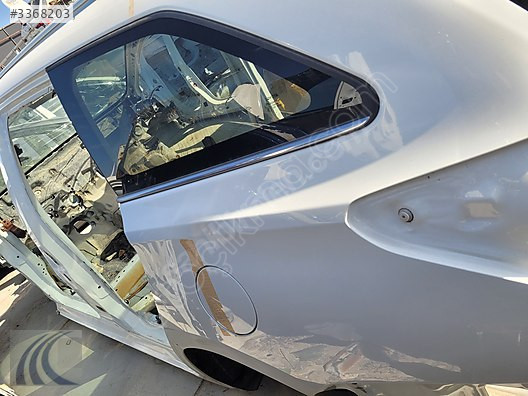 TOYOTA AURIS SW 2017 ÇIKMA SOL ARKA ÇAMURLUK