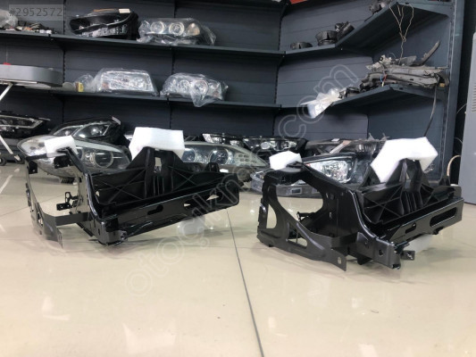 BMW 5 SERİ F10 LCİ SOL FAR BRAKETİ 51647200783