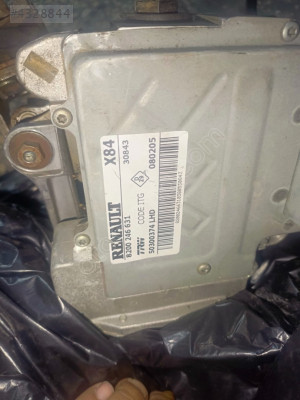 9200738088 8200246631 Megane 2 direksiyon kolunu kilidi