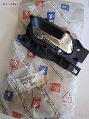 Citreon C4 arka kapi acma kolu sağ 914493