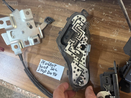 PEUGEOT 3008 SOL STOP DUYU 2012-2016 MODEL ORJİNAL ÇIKMA