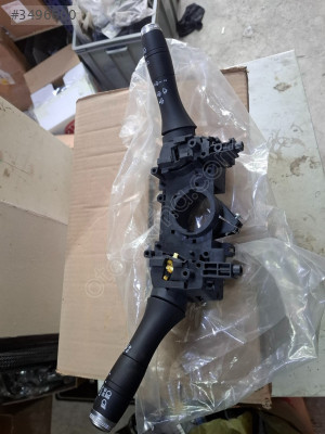 Renault clio 5 far silecek kumanda kolu 255675601R