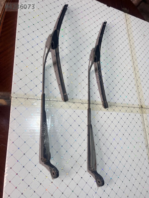 RENAULT MEGANE 1 -98 ÖN CAM SİLECEK MEKANİZMASI