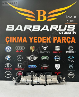 PORSCHE MACAN ÖN PANEL SACI