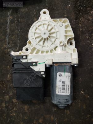 VOLKSWAGEN JETTA CIKMA ORJİNAL SAĞ ARKA CAM MOTORU