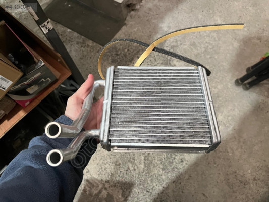 H100 KALORİFER RADYATÖRÜ MNB 97-04