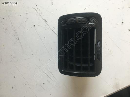 Volkswagen Passat 1997-2001 Havalandırma Izgarası Üfleç 3B0819703
