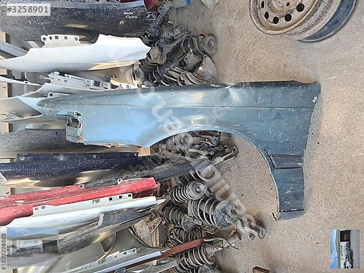 OTO CEMDEN ÇIKMA MAZDA 626 ( 90-91) SOL ÖN ÇAMURLUK