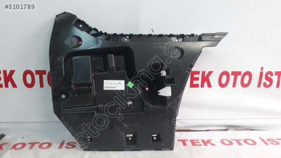 BMW F10 BRAKET ARKA TAMPON SAĞ BRAKETİ 51127231608