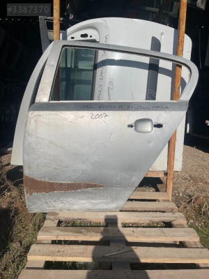 OPEL ASTRA H SOL ARKA KAPI