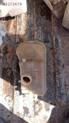 Laguna 1 motor su bidonu çıkma