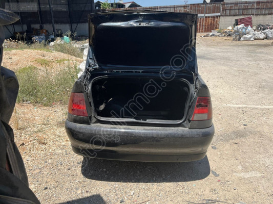 VOLKSWAGEN POLO CLASSİC SOL STOP LAMBASI ORJİNAL ÇIKMA TEMİZ