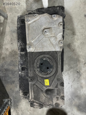 BMW 3 SERİSİ MOTOR ARKA MUHAFAZA ORJİNAL ÇIKMA PARÇA