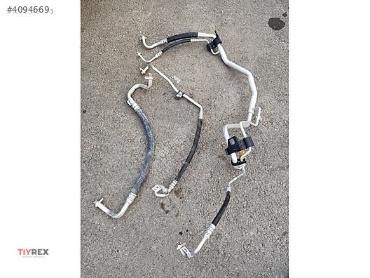 PEUGEOT 408 KLİMA BORULARI 9839378980 9840710780 9839376380 SET
