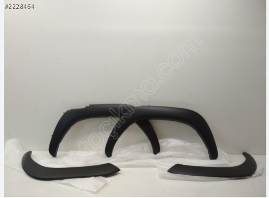 Toyota hilux pako set (yan plastik )