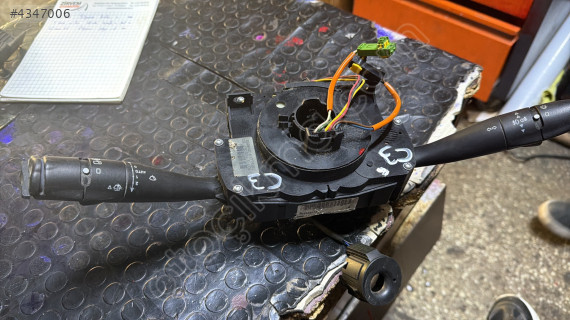 Citroën C3 sinyal kolu