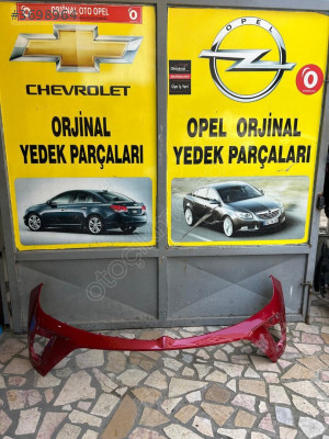 Opel crossland ön tampon kırmızı renk