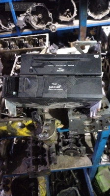2004-2007 JAGUAR XJ8 XJR NAVIGATION DVD DRIVE And Cd Changer OEM