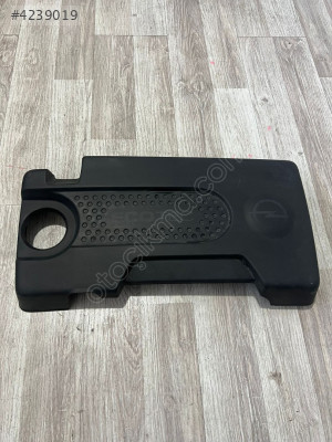 OPEL ASTRA J 1.3  SÖKME ORJİNAL MOTOR ÜST KAPAĞI 315829598