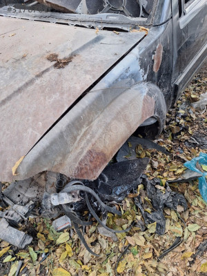 Nissan Navara Orjinal Sol Ön Çamurluk