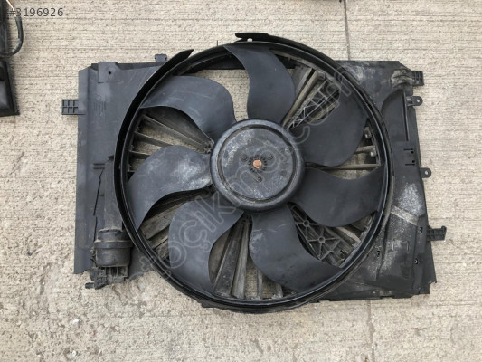 MERCEDES C SERİ W204 E SERİ W212 W207 COUPE FAN 2045000755