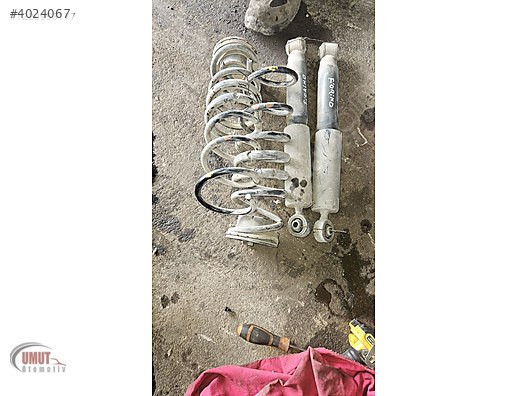 fiat Fiorino arka helezon yayı