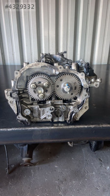 Navara D23 YS23 Silindir kapağı