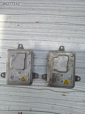 BMW F10-F30 XENON FAR BEYNİ 7296090