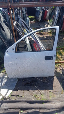 Opel combo b- Opel corsa b sol ön kapı çıkma