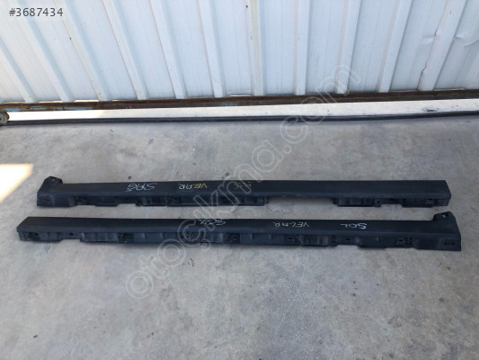 RANGE ROVER VELAR L560 SAĞ SOL MARŞPİYEL KAPLAMASI ORJİNAL