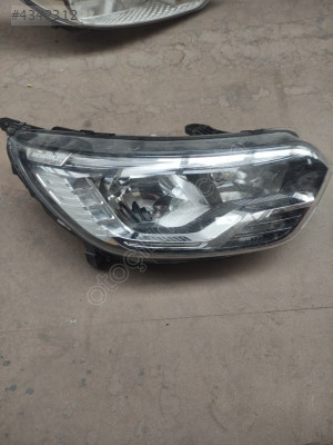 260105660R Renault ekspres sağ ön far