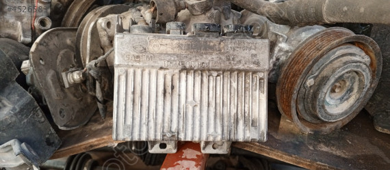 Renault master 2.5 motor beyni