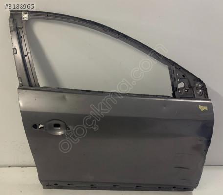 02139 RENAULT FLUENCE SAĞ ÖN KAPI