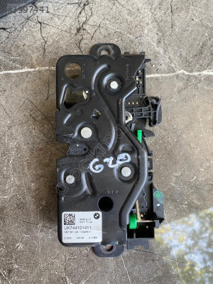 16367210 BMW G20 KAPI KİLİDİ