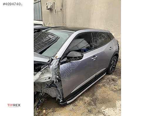 PEUGEOT 2008 SOL ÖN KAPI DOLU SÖKME HATASIZ