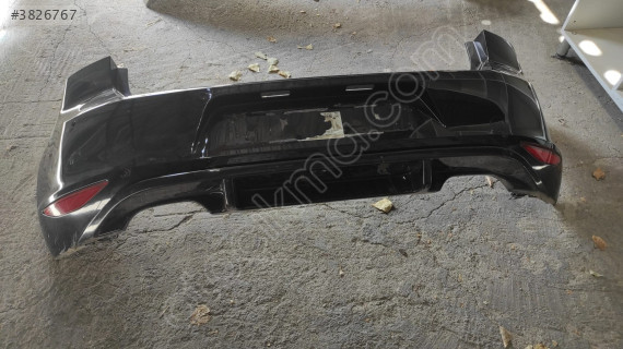 VOLKSWAGEN GOLF 7 ARKA TAMPON cıkma