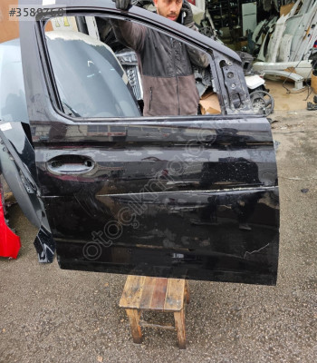 2020/2023 WV CADDY SİYAH SAĞ ÖN KAPI ORJINAL