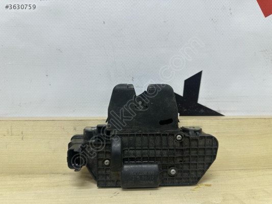 Peugeot 208-2008-3008-5008 Bagaj Kilidi 2019-2023