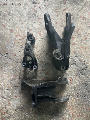 TRANSPORTER T7 2.0 TDİ CXH E6 ÇIKMA ORJ MOTOR KULAKLARI