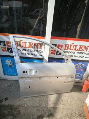 Hyundai Accent Era sağ ön kapı