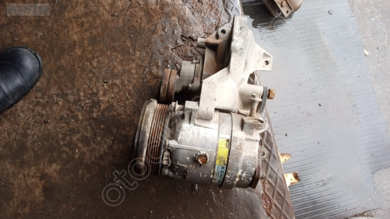 Opel Astra klima kompresörü