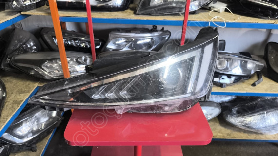 HYUNDAİ ELANTRA SOL FAR ORJİNAL ÇIKMA