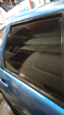 volkswagen polo sağ arka kapı camı