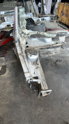 2006-2008 FORD FOCUS 2  2.5 ÖN SAĞ PODYE ŞASE