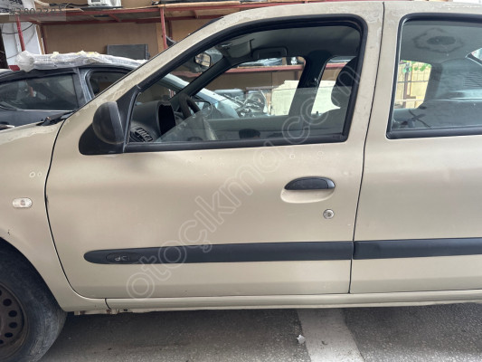 Renault clio symbol 1999-2009 Sol ön kapı hatasız