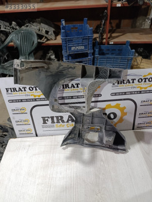 51117331752 BMW 5 SERİSİ  F10 F11 SAĞ ÖN TAMPON BRAKETİ