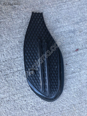MERCEDES C SERİ W206 TAMPON IZGARA 2068856601