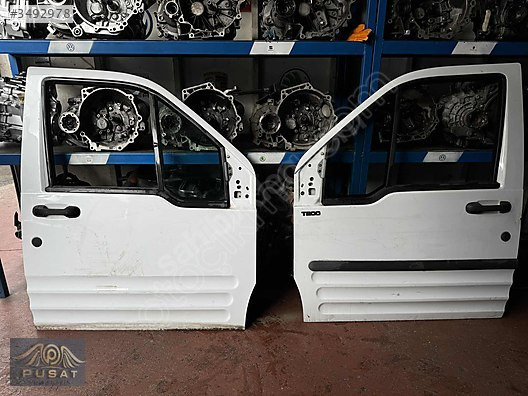 FORD TOURNEO CONNECT ÇIKMA SAG ÖN KAPI DOLU