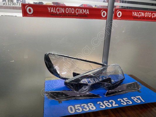 Audi A3 2020 Sıfır parça far camı