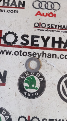 Passat B7 arka porya bilyası ara pulu